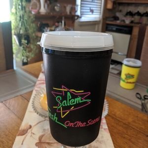 Vintage NWOT Aladdin black insulated travel mug